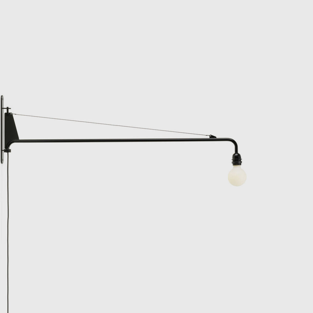 Petit Potence Wall Lamp, Deep Black