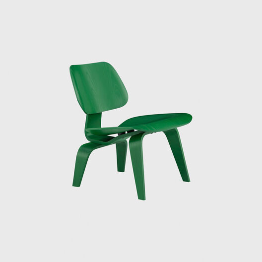 Eames&reg; Moulded Plywood Lounge Chair