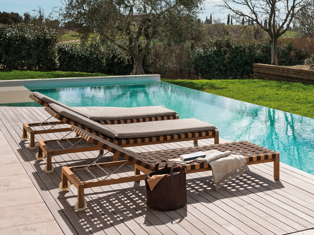 RODA outdoor furniture collection image 3