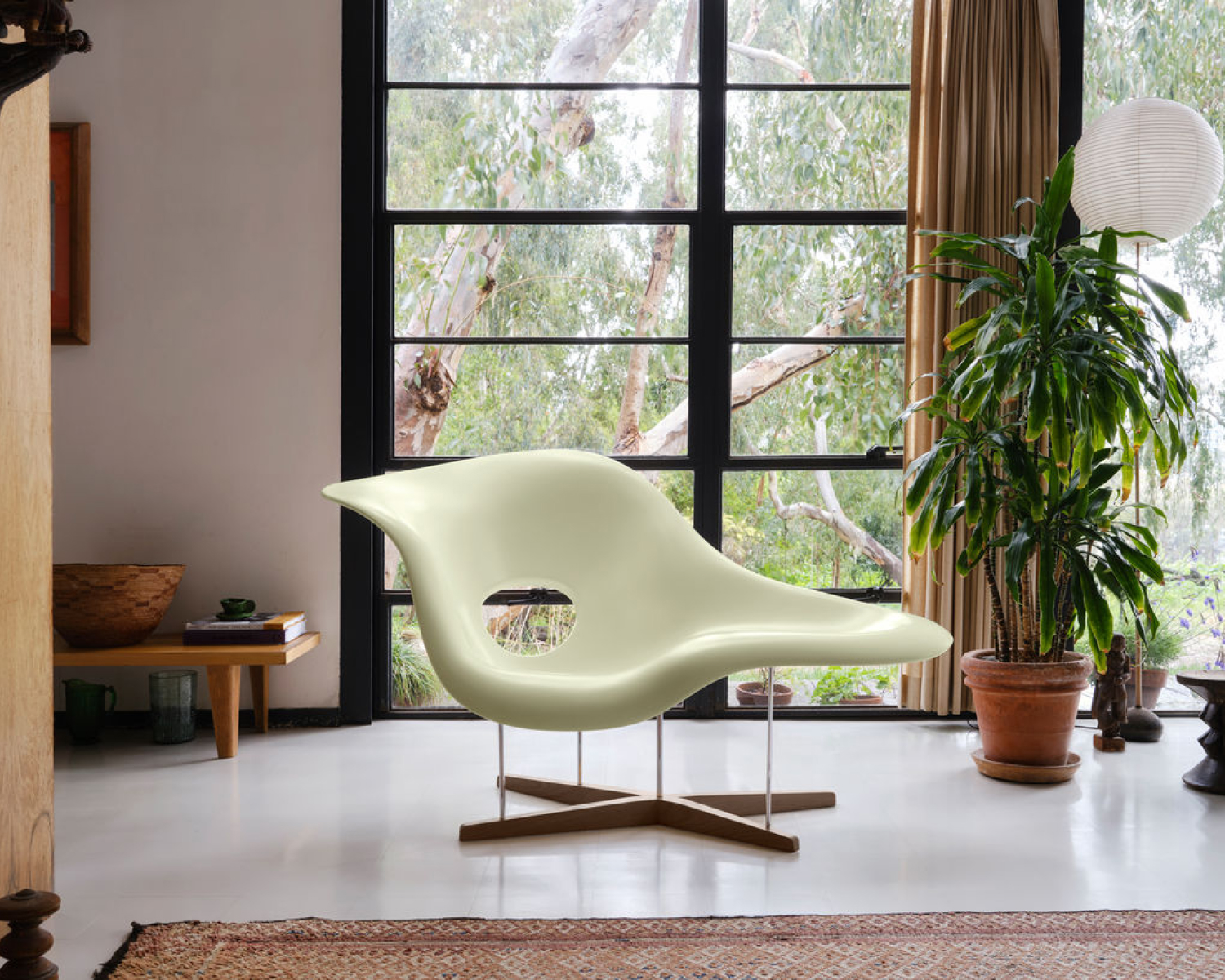 Vitra Eames La Chaise
