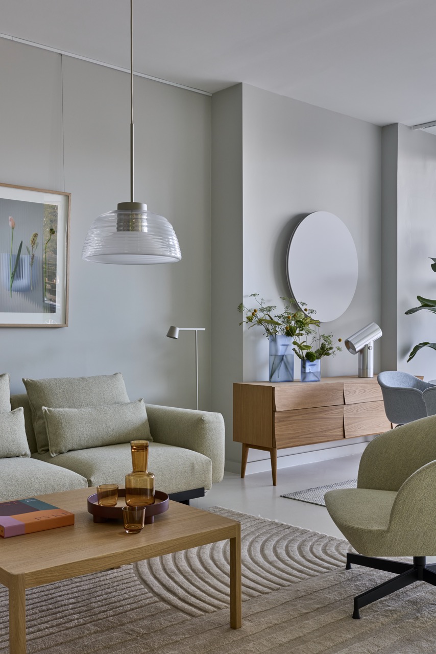 Muuto pendant, table, floor and wall lighting, Sydney showroom