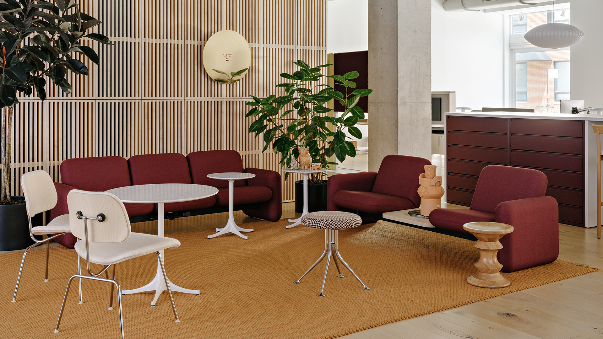 Eames Moulded Plastic Dining Chair, Lifestyle