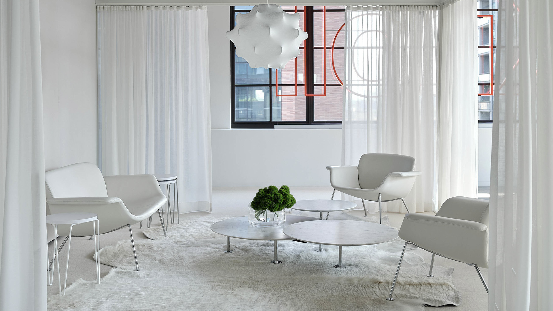 KN04 Lounge Chair, Settee, Lifestyle