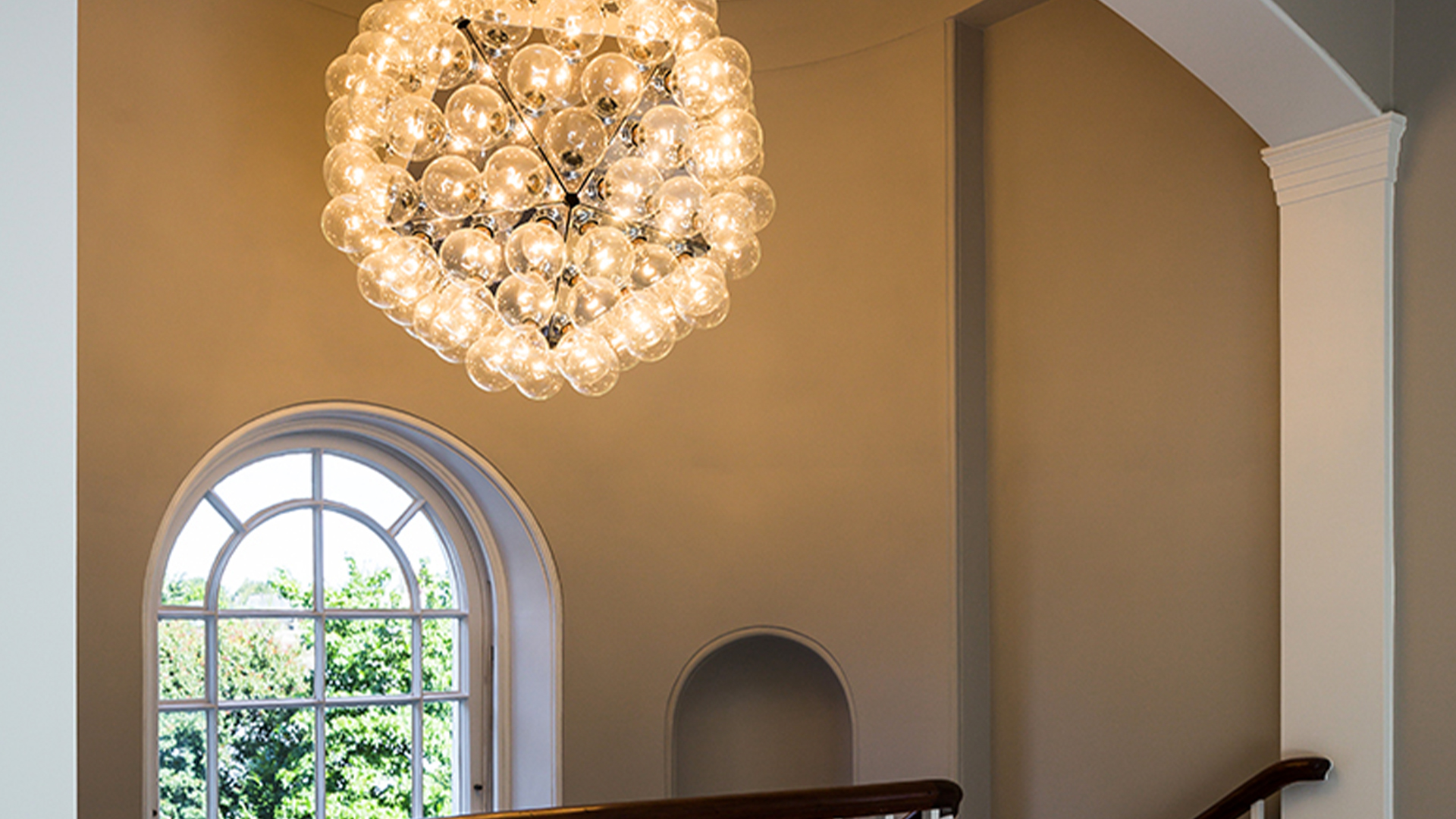 Taraxacum 88 Suspension Lamp, Lifestyle